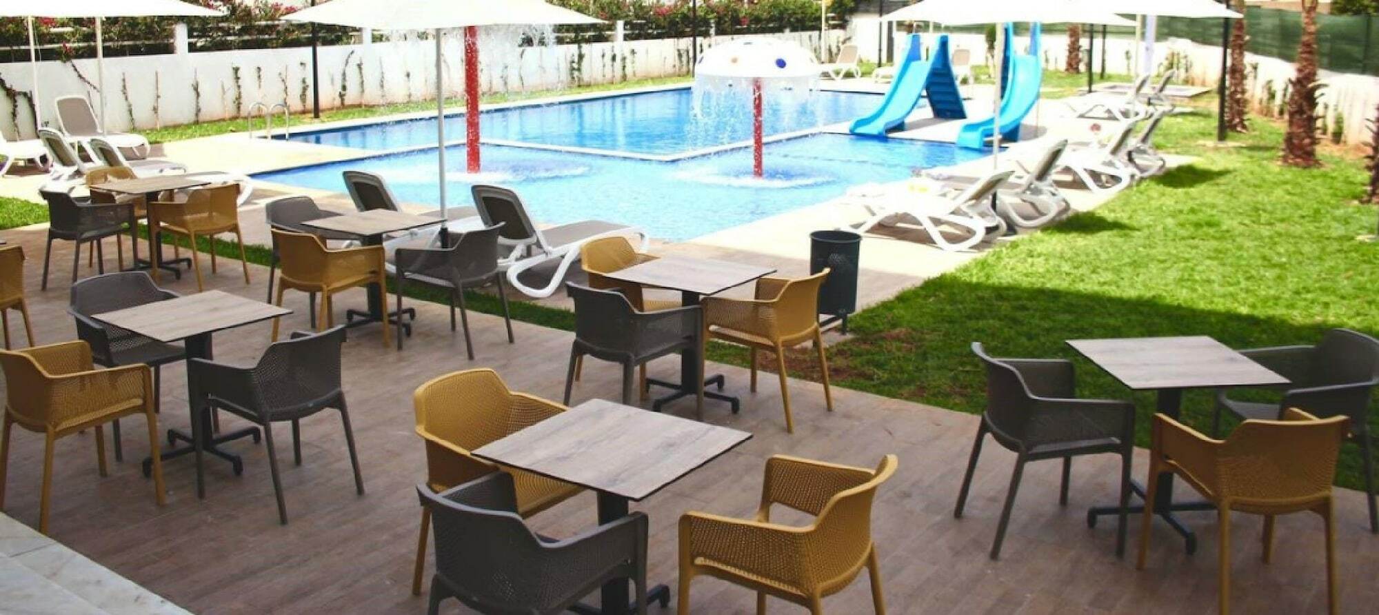 L'Escale Suites Residence Hoteliere By 7Av Hotels Мохамедия Екстериор снимка